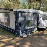 Кемпинг Przyczepy - Osrodek Na Klifie Village - Helska 11