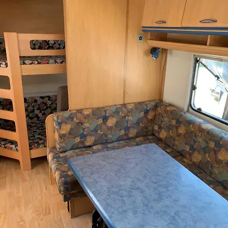 Camping Przyczepy - Osrodek Na Klifie Village - Helska 11 *