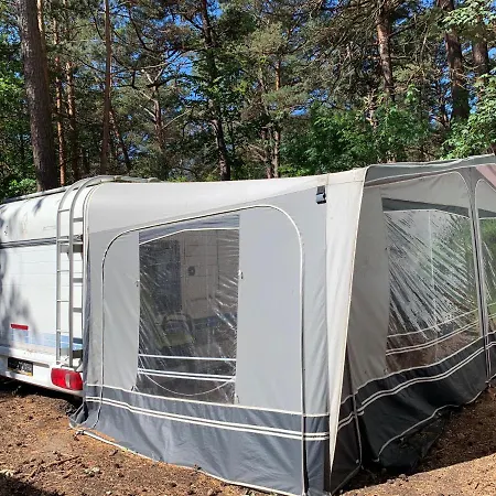 Przyczepy - Osrodek Na Klifie Village - Helska 11 *