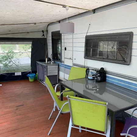 Camping Przyczepy - Osrodek Na Klifie Village - Helska 11