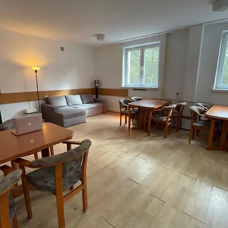 Przyczepy - Osrodek Na Klifie Village - Helska 11 캠프장 *