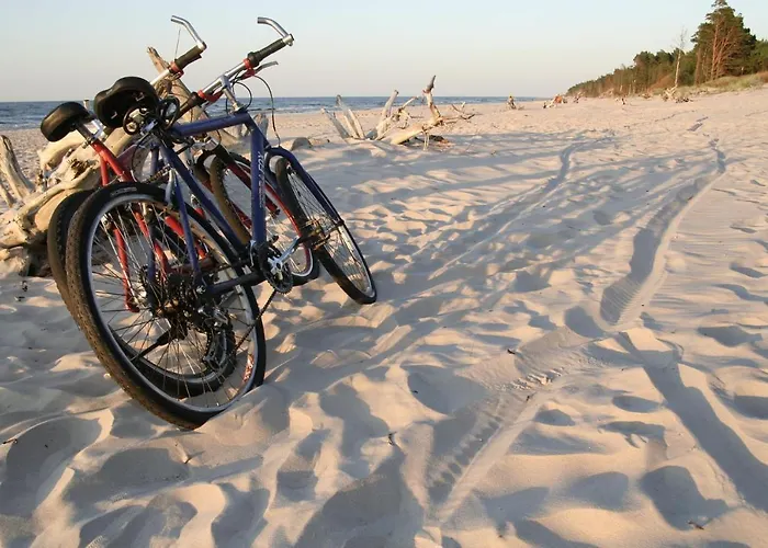 营地 Przyczepy - Osrodek Na Klifie Village - Helska 11 赫尔