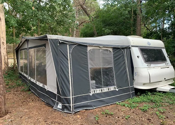 Campingplatz Przyczepy - Osrodek Na Klifie Village - Helska 11