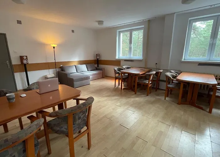 Przyczepy - Osrodek Na Klifie Village - Helska 11 营地 *