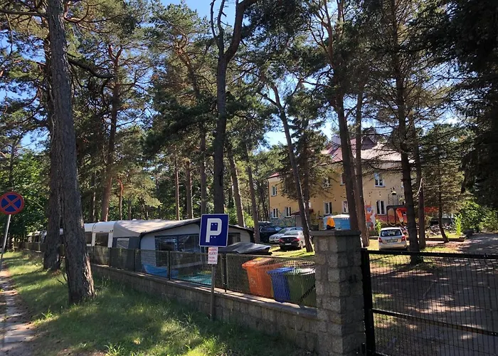 Campingplatz Przyczepy - Osrodek Na Klifie Village - Helska 11